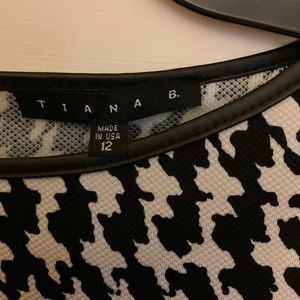 Size 12 Women’s Dress